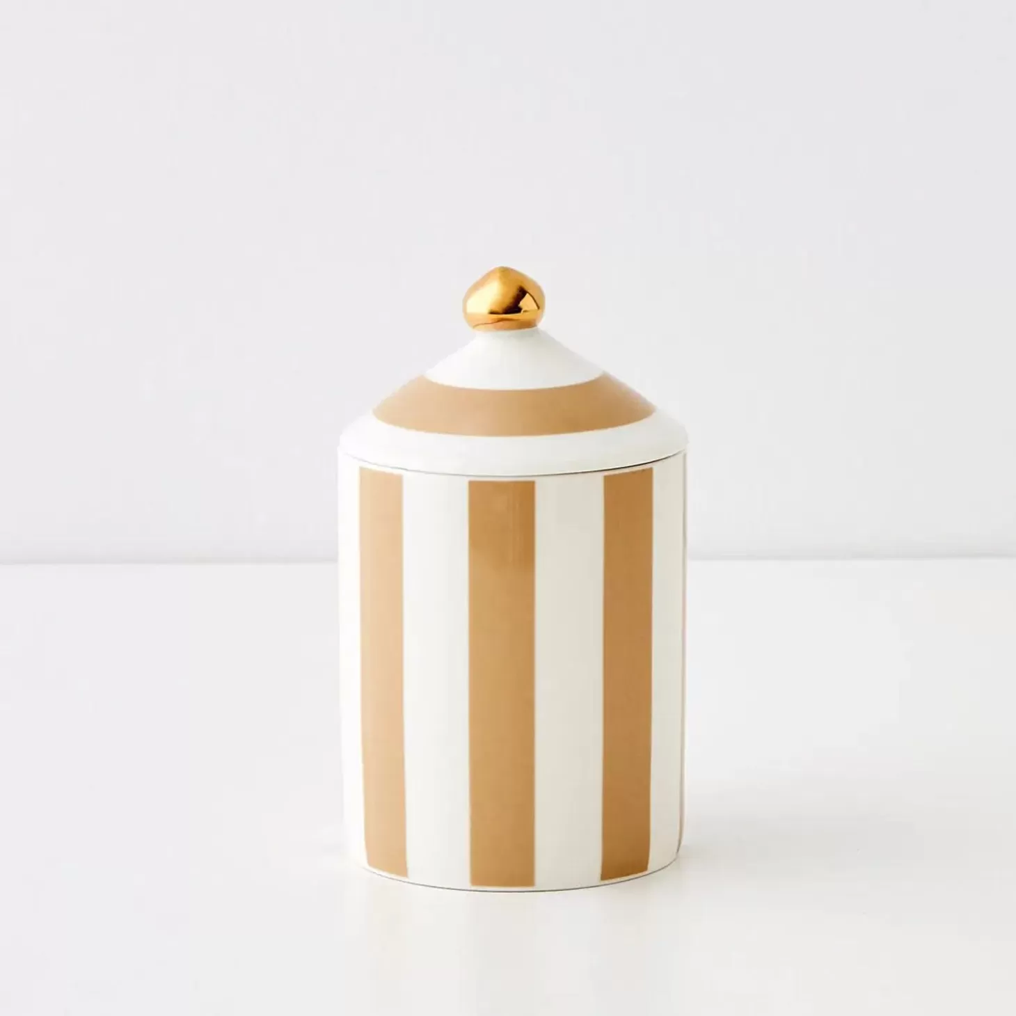 New GigiandTom Patchouli, Pear & Oud Limited Edition Soy Candle